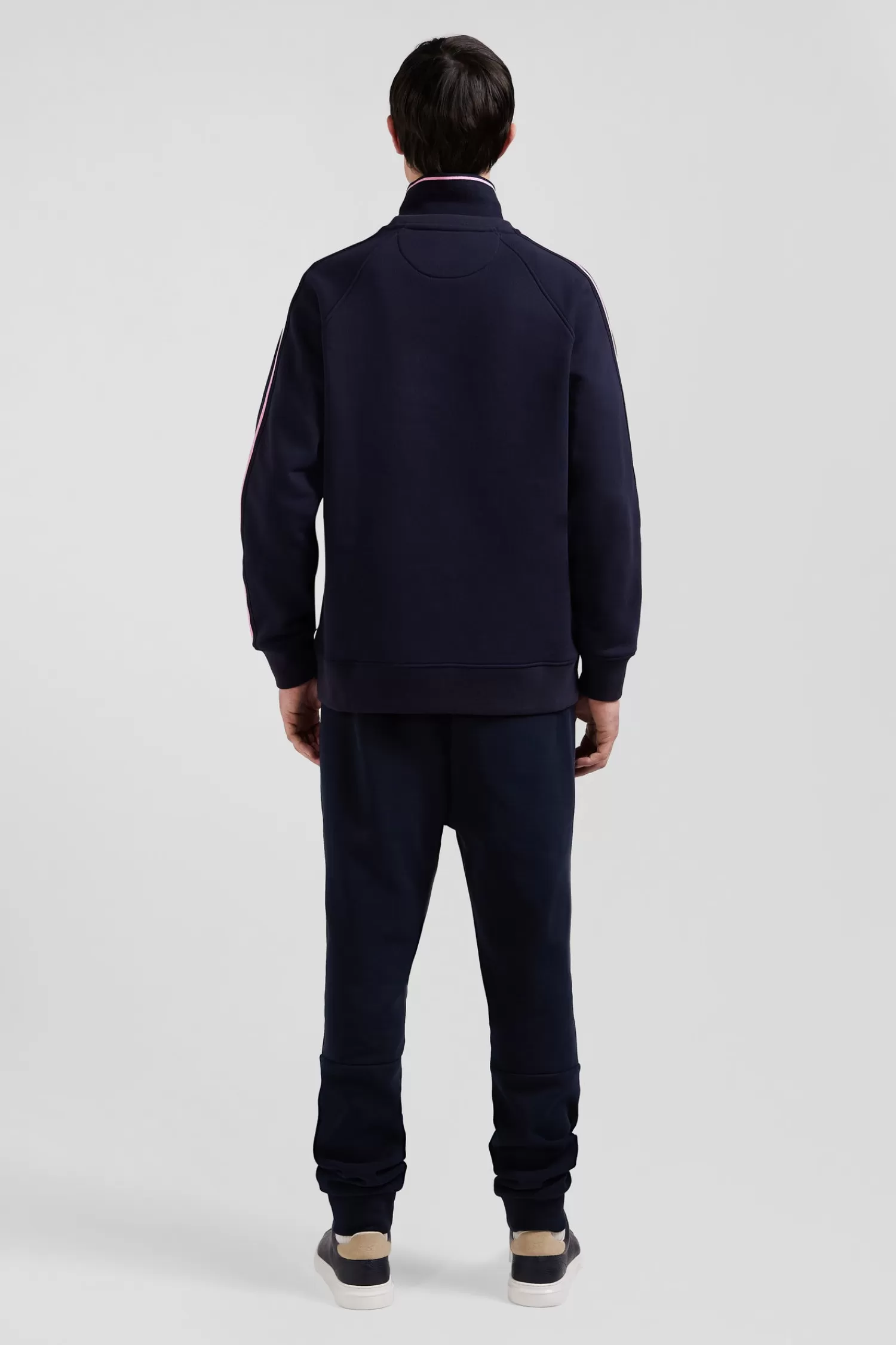 relaxed_sky_blue_mixed_cotton_sweatshirt_with_padded_embroidery_5.webp Eden Park Relaxed sky blue mixed cotton sweatshirt with padded embroidery< Sweatshirts