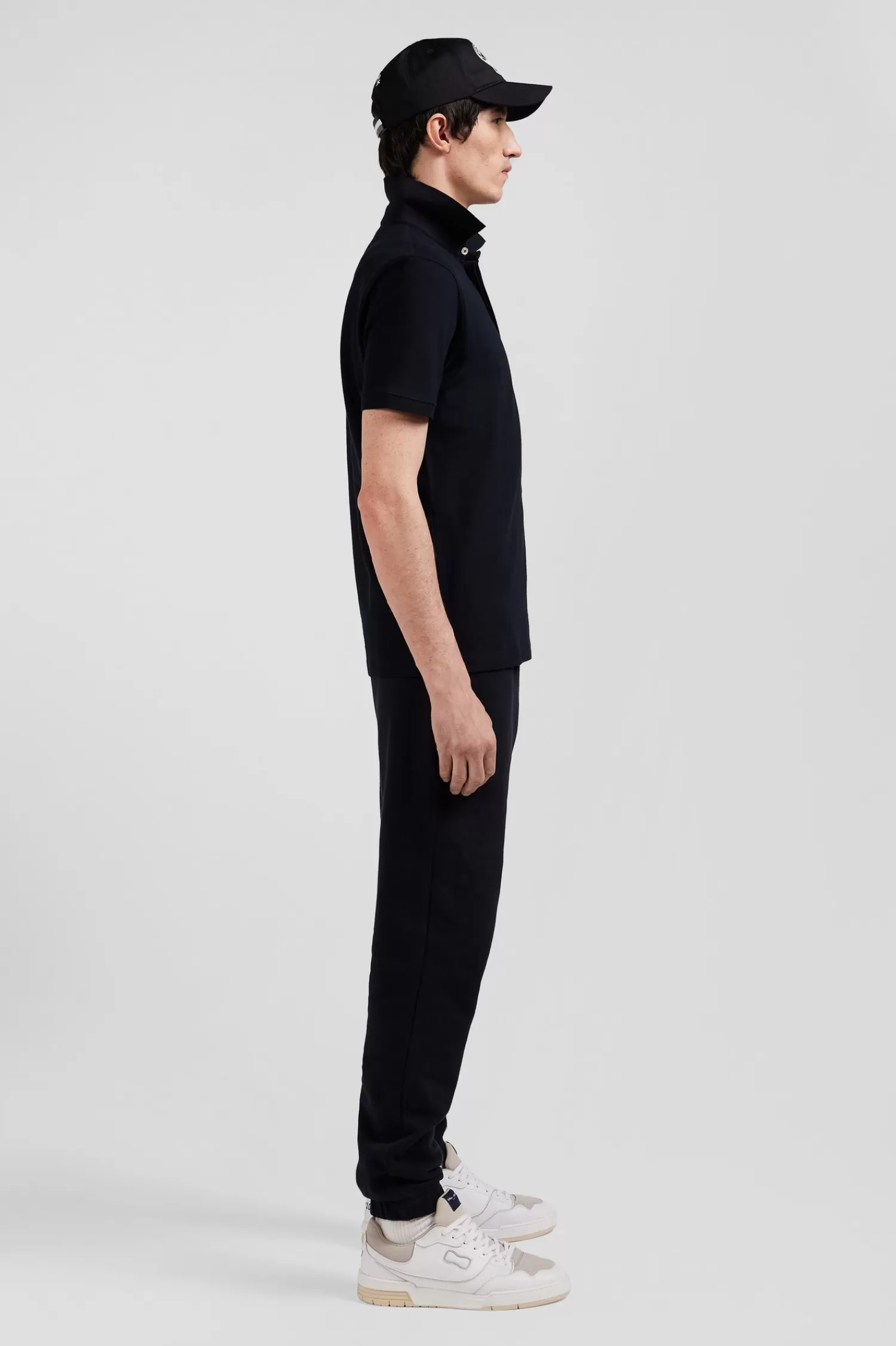 slim_black_shortsleeved_cotton_piqu_polo_shirt_4.webp Eden Park Slim black short-sleeved cotton piqué polo shirt< Polos