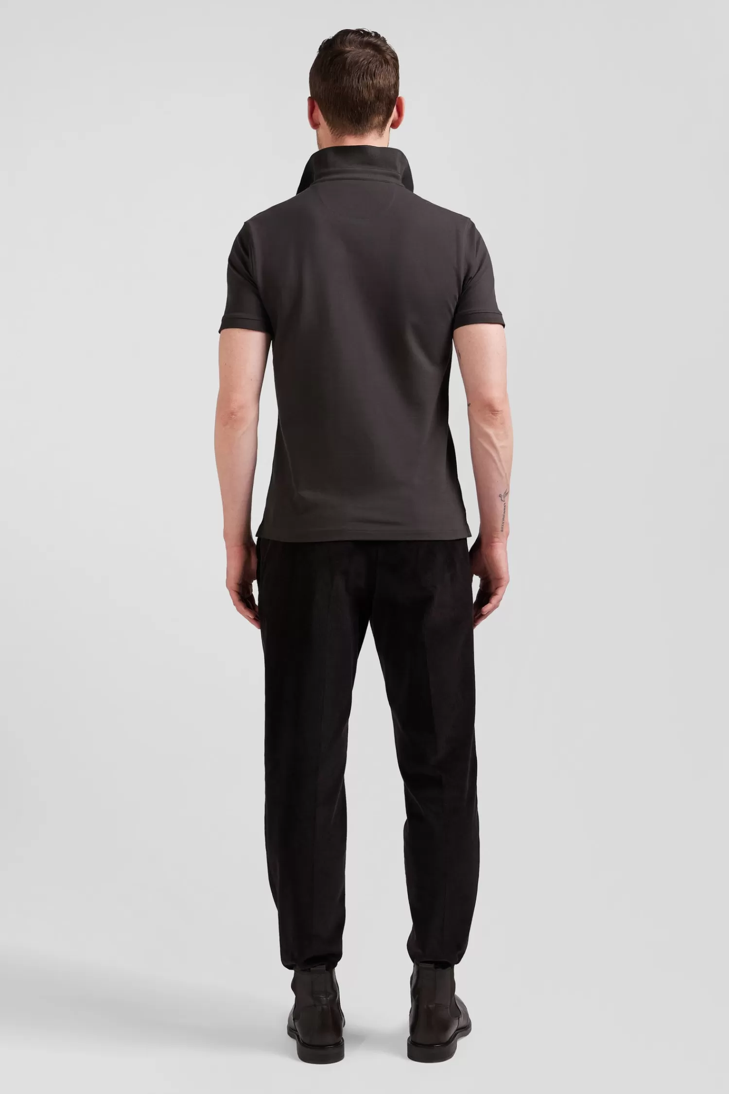 slim_brown_shortsleeved_cotton_piqu_polo_shirt_5.webp Eden Park Slim brown short-sleeved cotton piqué polo shirt< Polos