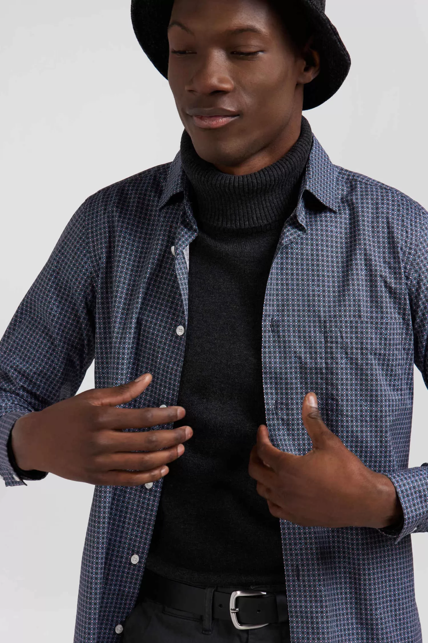 slim_navy_blue_micro_checked_cotton_shirt_2.webp Eden Park Slim navy blue micro checked cotton shirt< Shirts