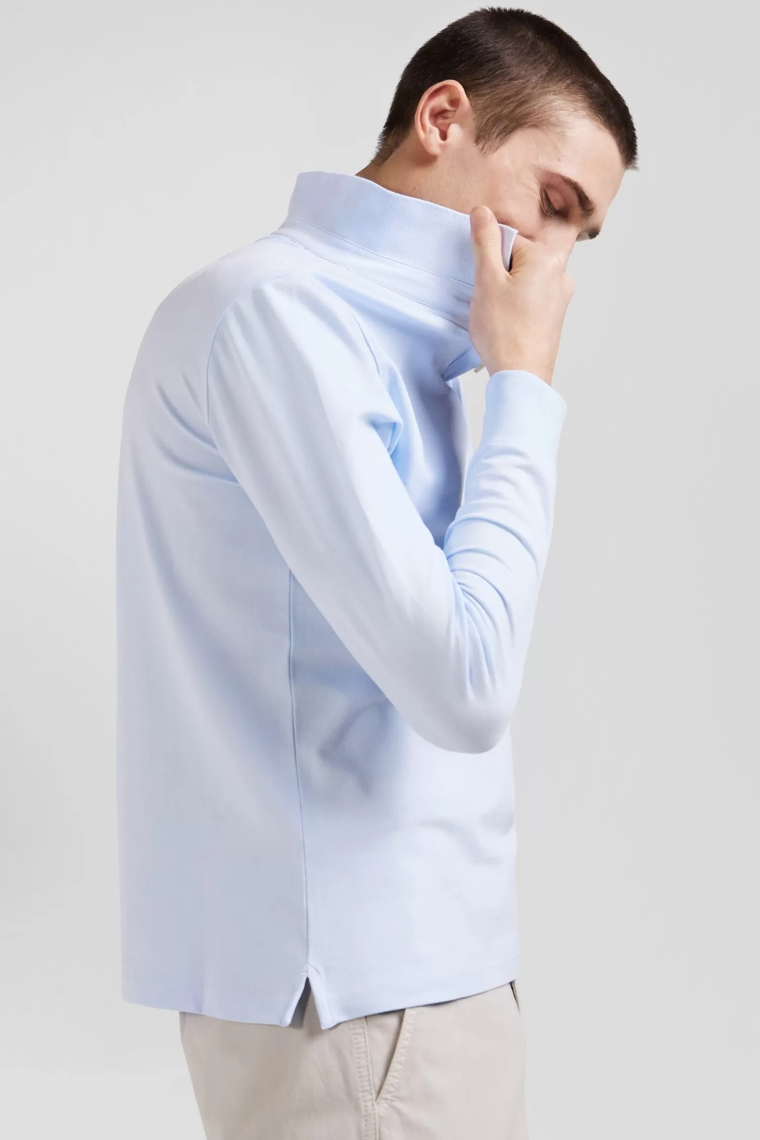 slim_sky_blue_longsleeved_cotton_piqu_polo_shirt_2.webp Eden Park Slim sky blue long-sleeved cotton piqué polo shirt< Polos