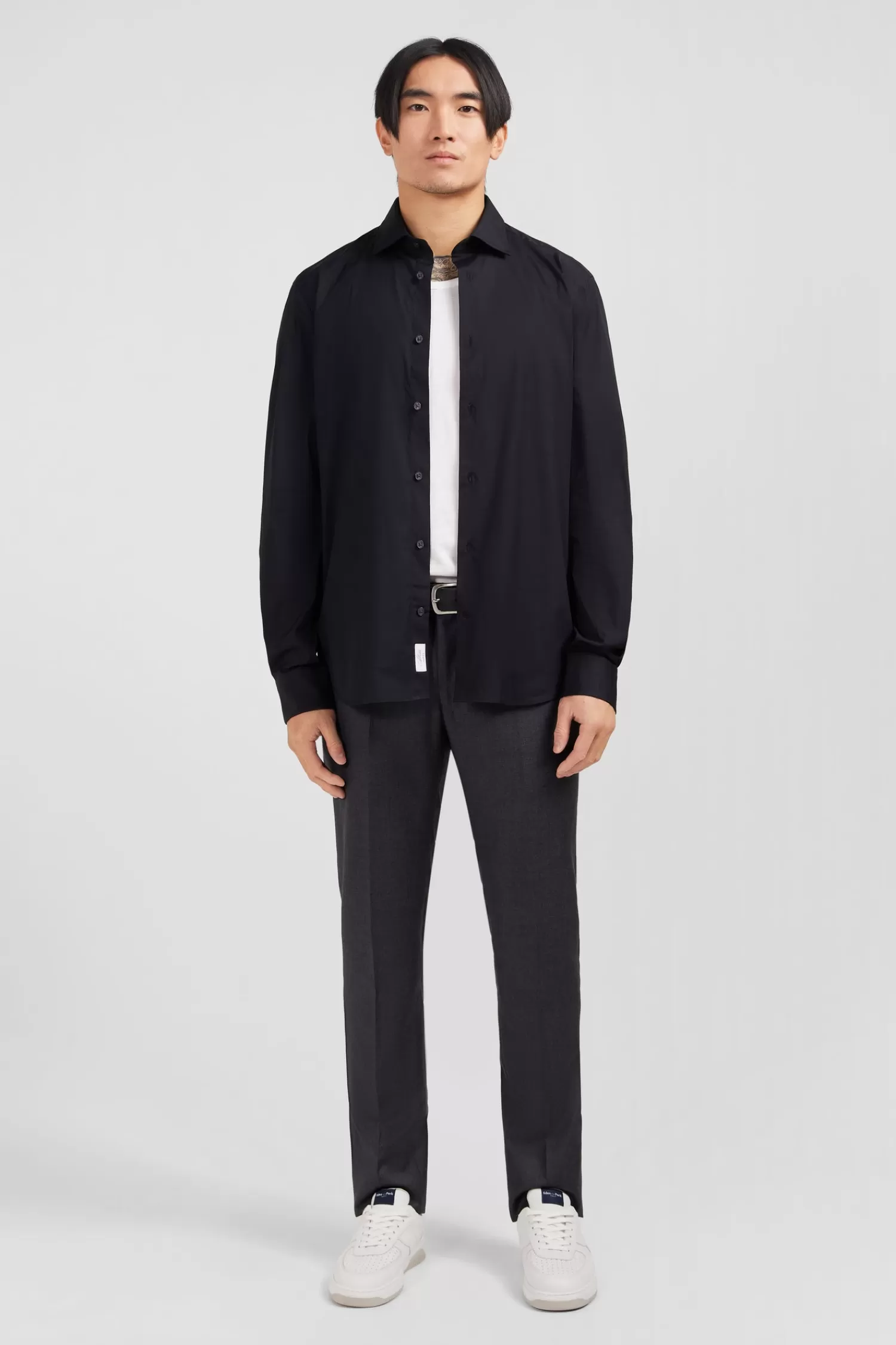 Eden Park Slim-fit black shirt in stretch poplin< Shirts