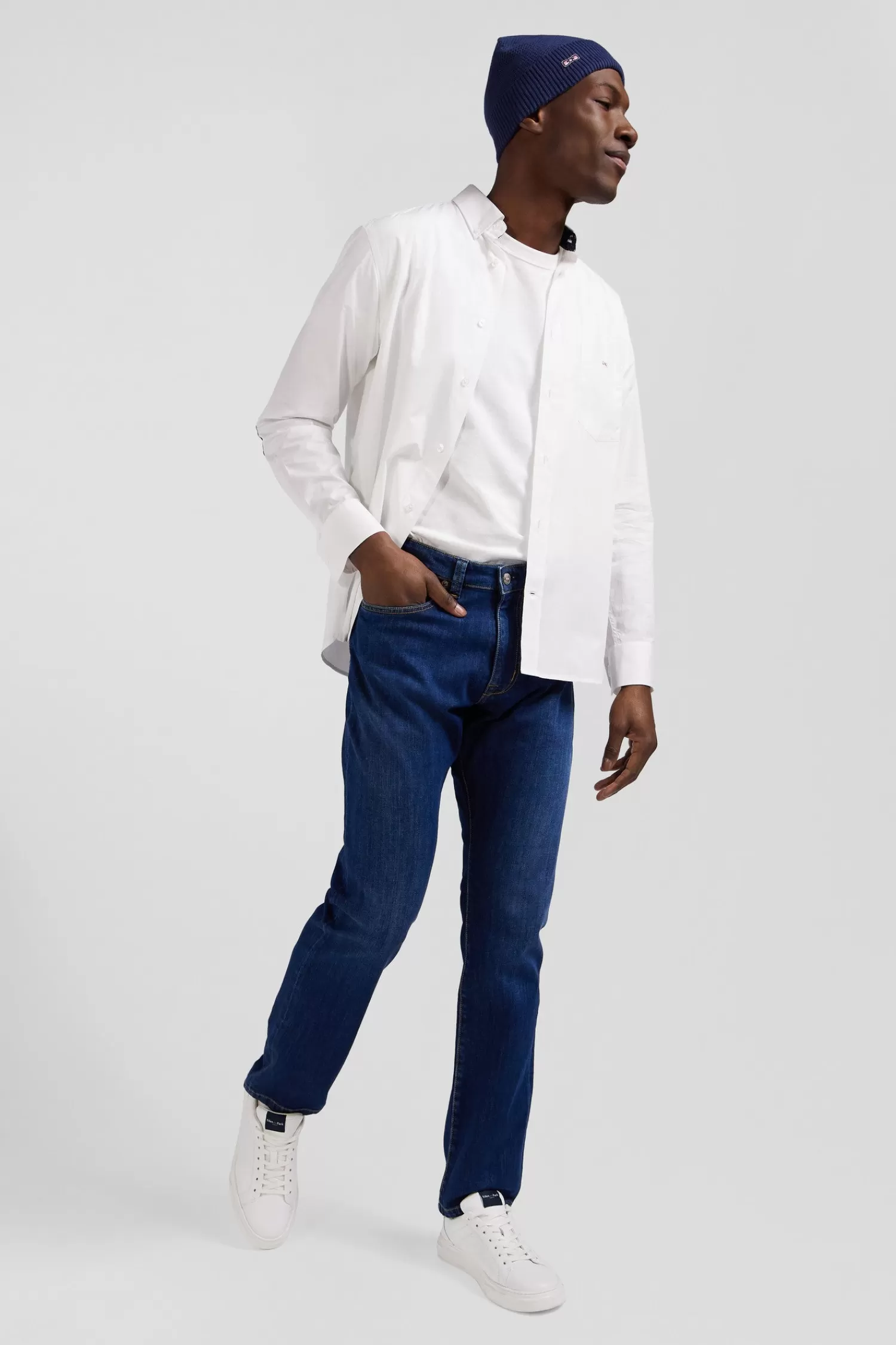 stonewashed_regular_raw_stretch_denim_jeans_2.webp Eden Park stone-washed regular raw stretch denim jeans< Pants