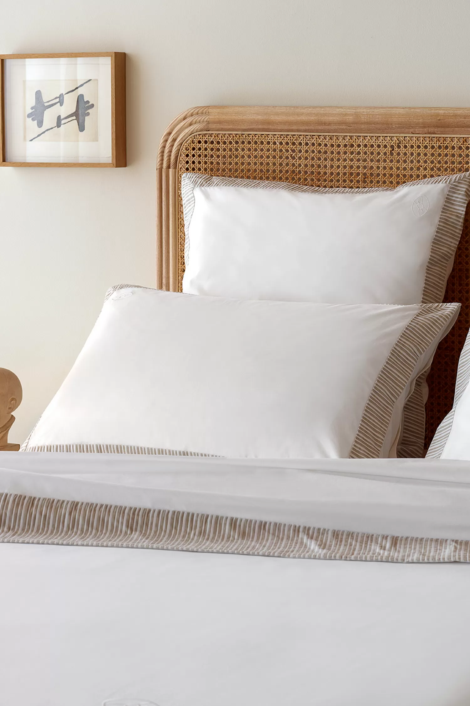 Eden Park 2 taies d'oreiller rectangulaires blanc et beige - Bulle ovale< Pillowcases