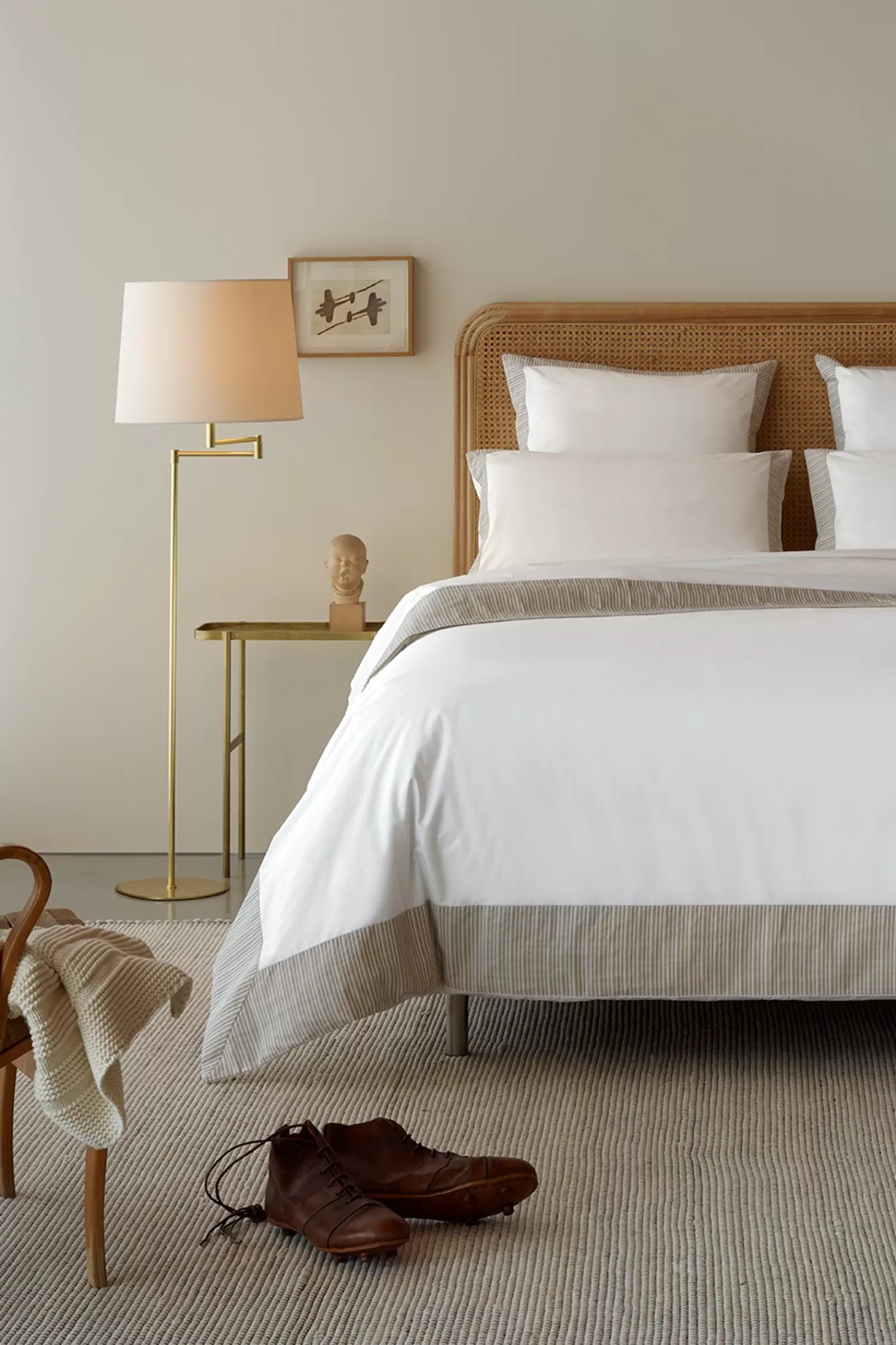 Eden Park White and beige comforter cover< Duvet Covers